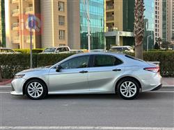 تۆیۆتا کامری